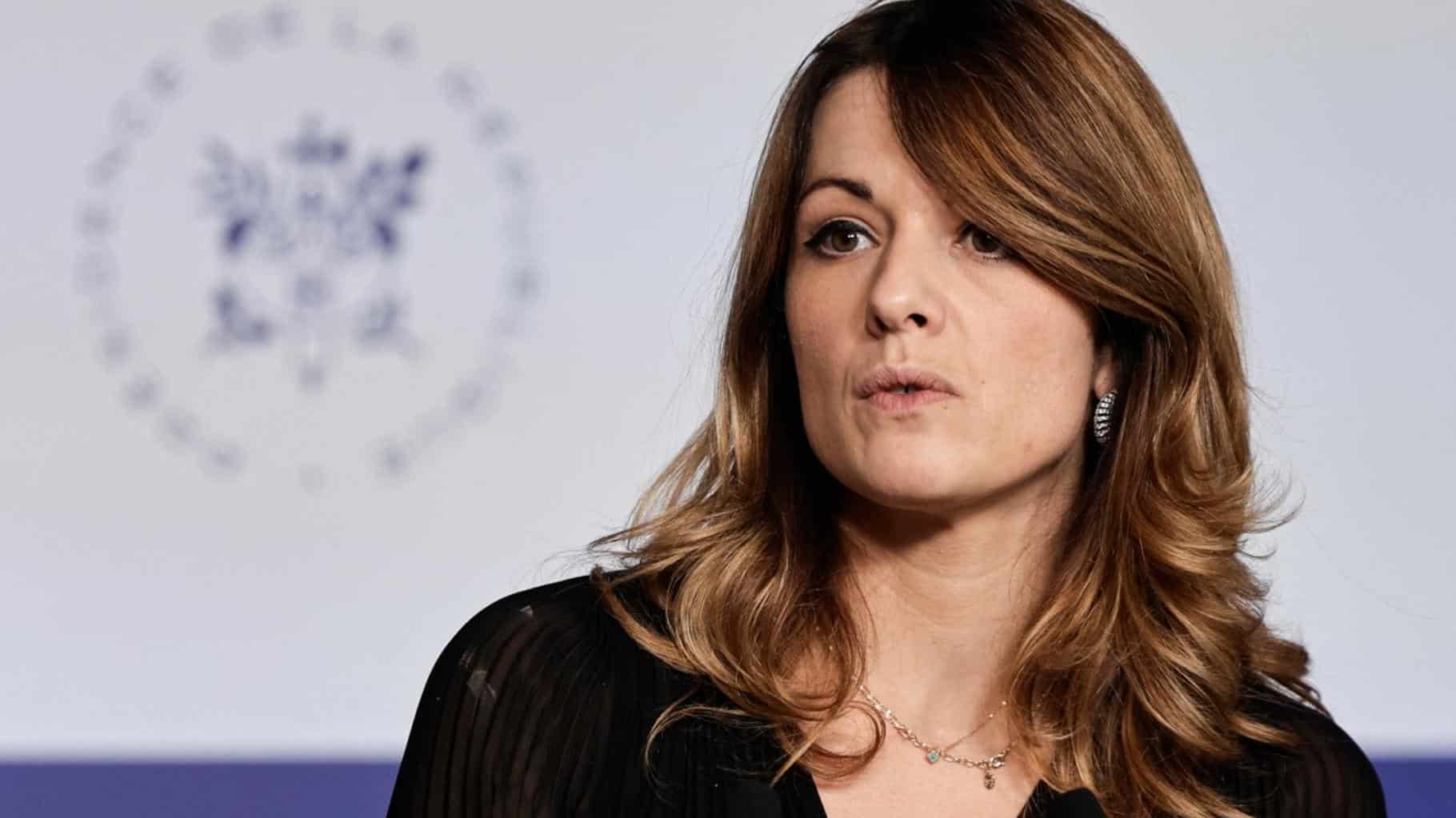 Le gouvernement déplore l'offre 'No Kids' de la SNCF, mais...