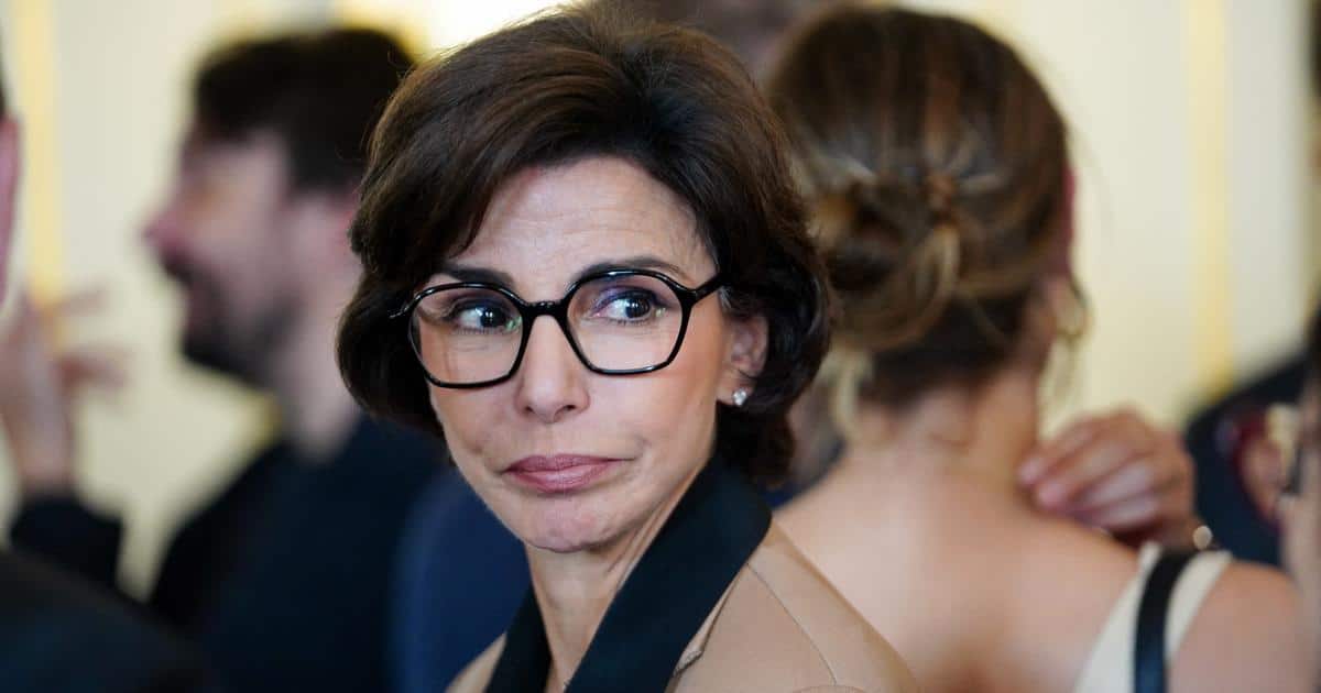 Liens inattendus : Les échanges SMS entre Rachida Dati et Sophia Chikirou