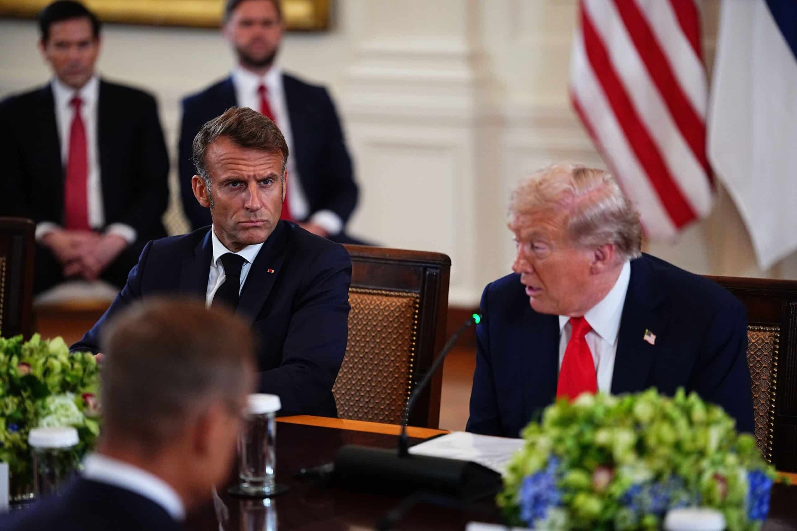 « Macron dénonce les intimidations de Trump : notre détermination reste intacte »