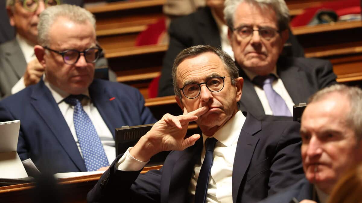 "Mercosur : Retailleau Warns Macron of Potential Censorship by Lecornu Government Amid Vote"