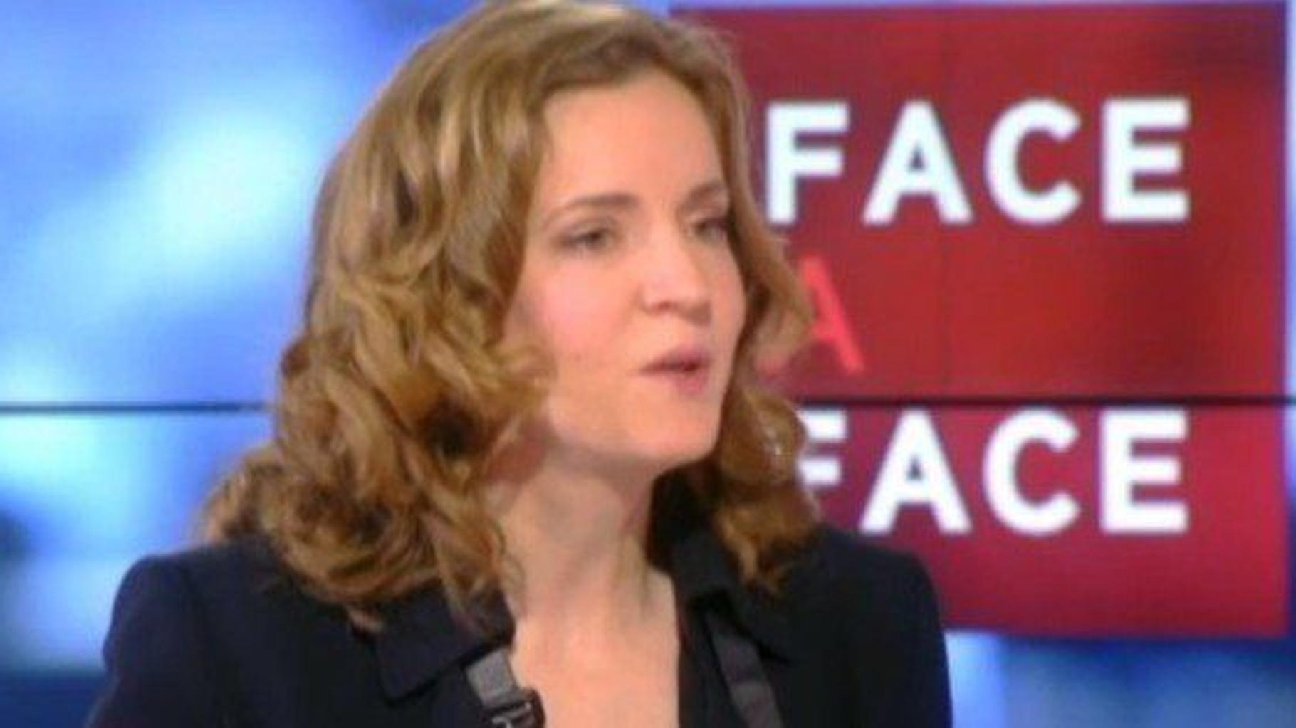 Une séparation écrite : entre amour perdu et adieu professionnel.