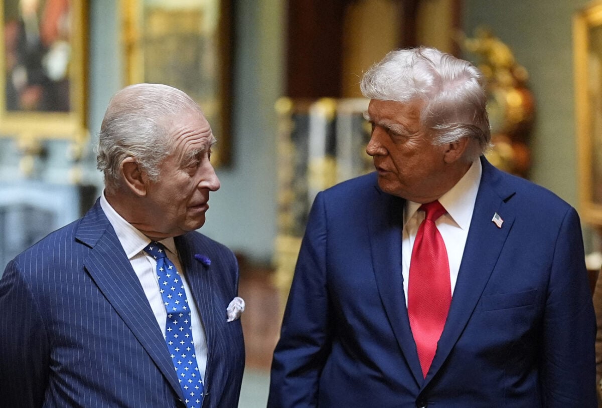 Donald Trump, stratège en mutation : un virage inattendu face à Charles III !