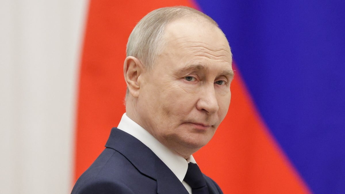 Elizaveta: La Parisienne au Cœur des Mystères de Vladimir Poutine